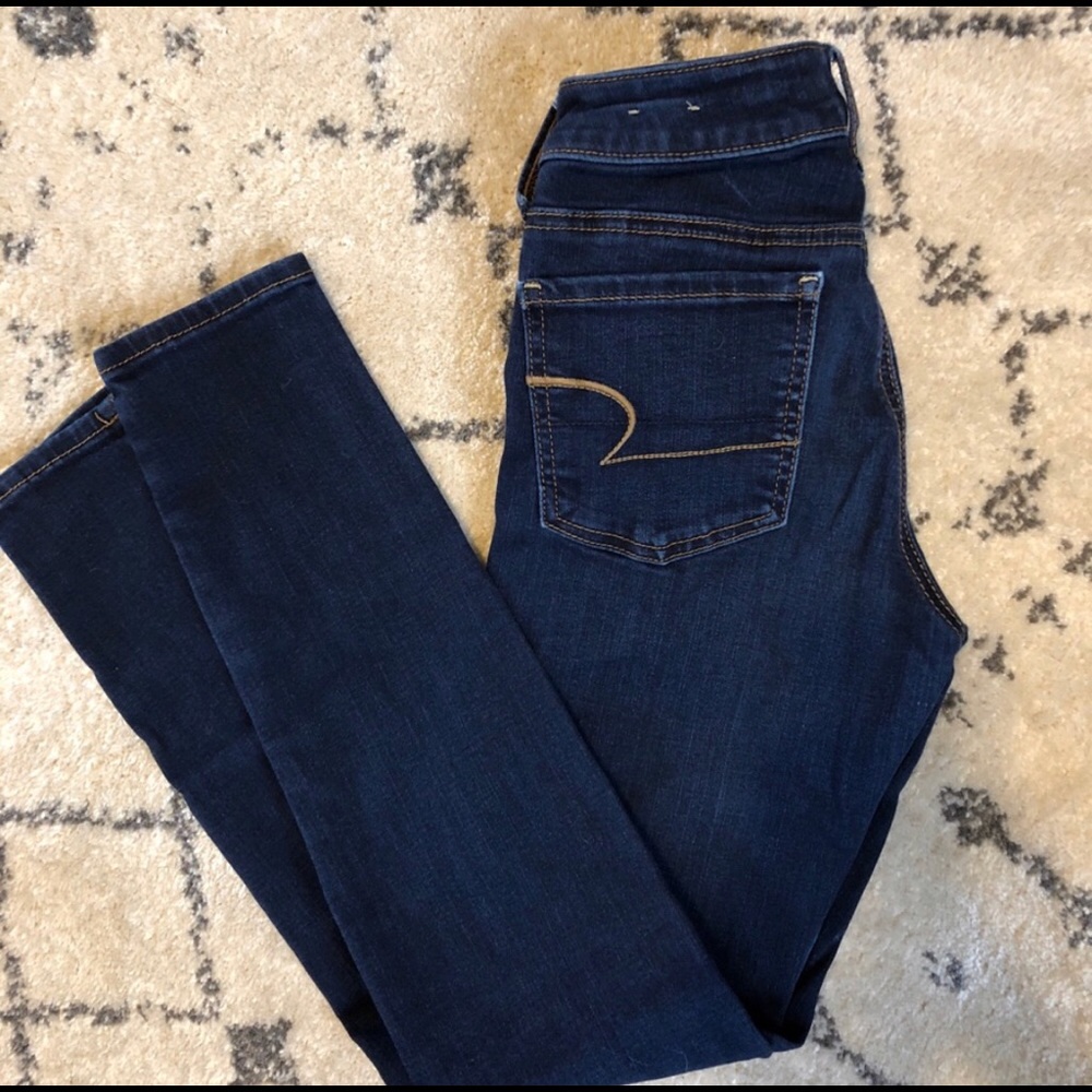 Dark wash jeggings